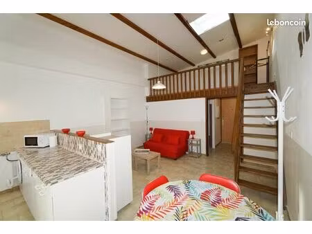 appartement t1 mezzanine meublé climatisé proche lycée laetitia
