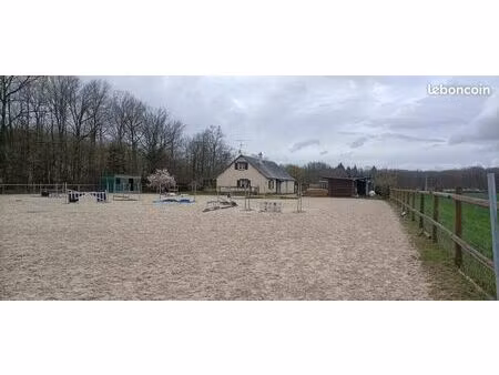 maison familiale avec écurie privée – 1 h de paris