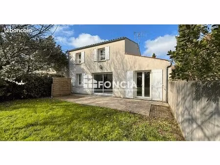 maison familiale dans bourg tous commerces