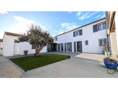 maison grues 10 pièce(s) 178.98 m2