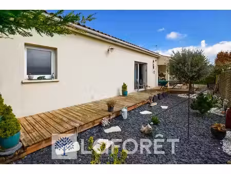 maison récente 4 pièces à vendre à tesson