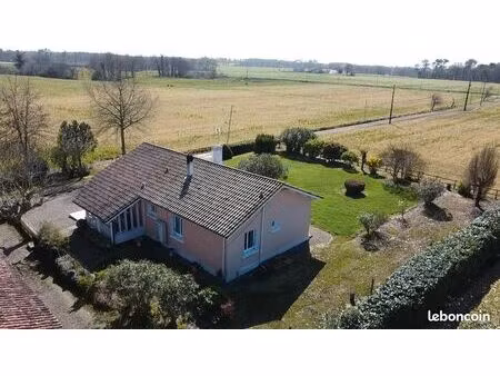 propriété 5 pièces 101 m²