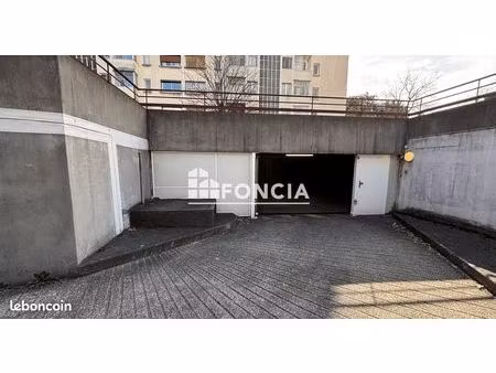 garage secteur les alpins  gendarmerie