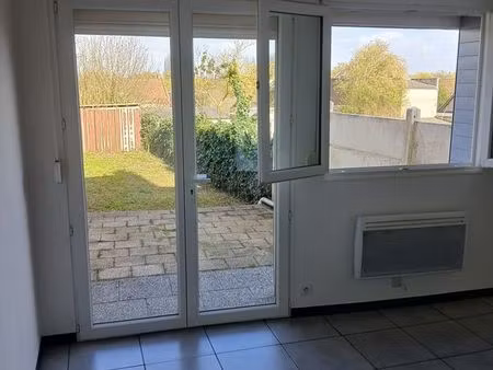 amiens t1 30m2 avec terrasse et jardin