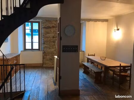 ensemble immobilier maison + local commercial + grange