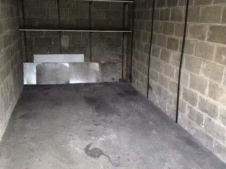 a vendre box de garage loué bègles idéal investisseur