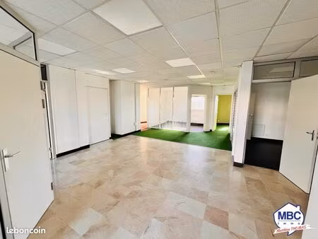 local commercial 180 m² oree d'anjou