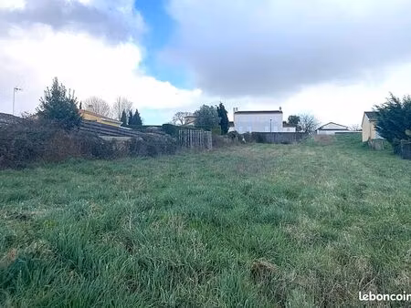 terrain 875 m² blaye