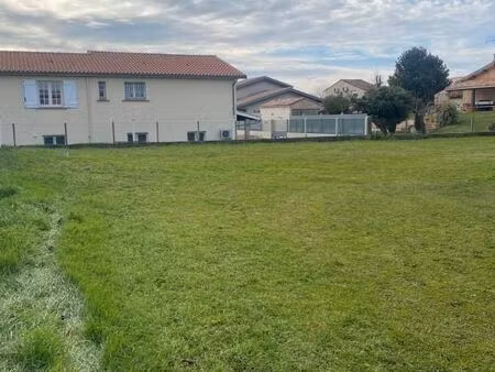 terrain 555 m² seysses