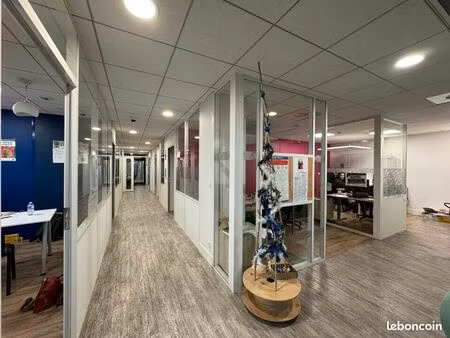 local commercial 169 m²