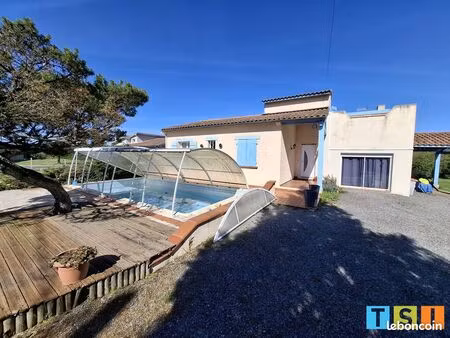 villa 5 pièces 128 m²