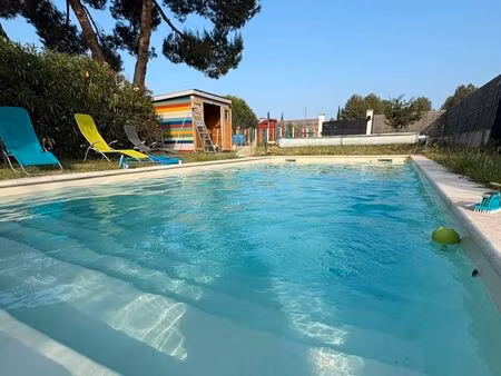 maison vigneronne avec jardin et piscine