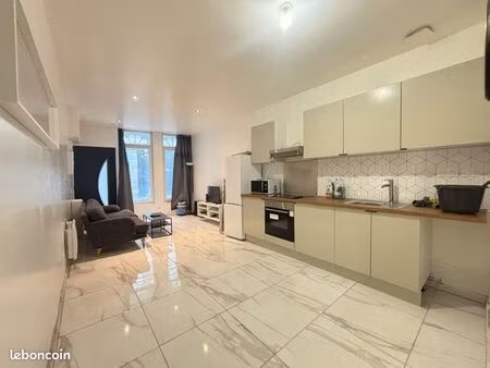 immeuble hypercentre - 5 lots - colocation - renové et meublé