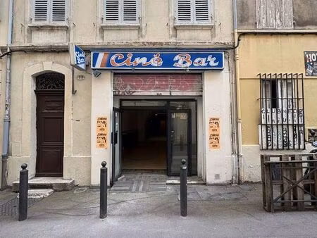 local commercial 104m² - 11 rue curiol 13001 marseille - tous commerces