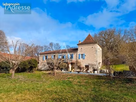 maison 5 pièces 104 m²