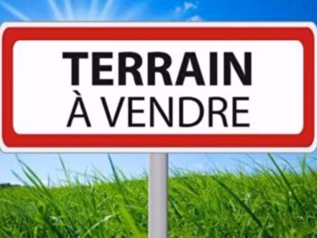 terrain à bâtir 600m2 mûrs-érigné