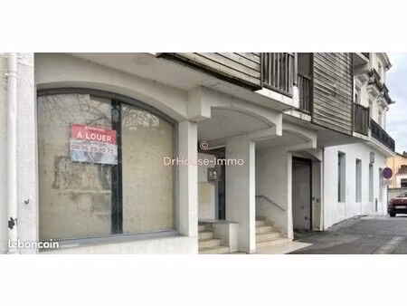 local commercial 43 m² dax