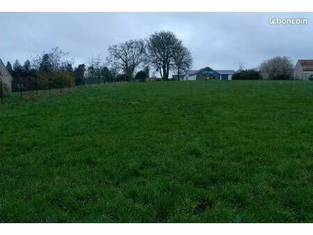 terrain 985 m² flavy le meldeux