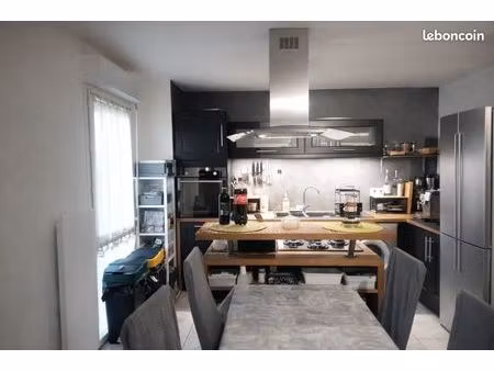 t2 - 55 27m² avec balcon (+ garage possible)