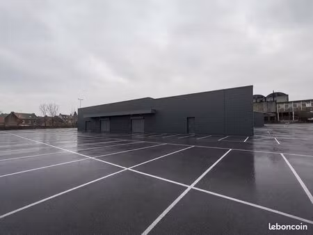 plusieurs cellules disponibles - local commercial / entrepôt de 129m2