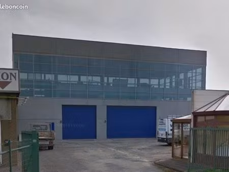 bâtiment industriel et commercial