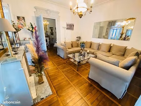 maison de ville 6 pièces 160 m²