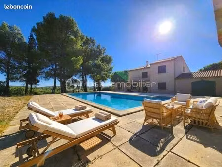 villa 7 pièces 192 m²
