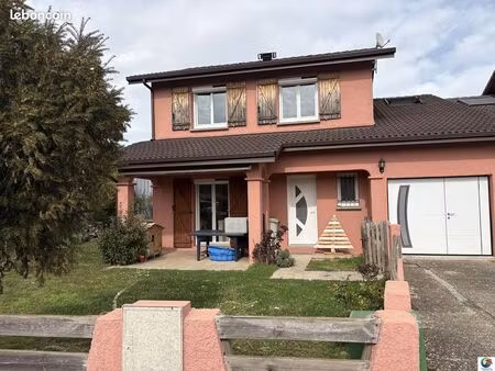 pavillon 5 pièces 106 m²