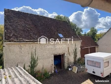 immeuble 55 m² thury-sous-clermont