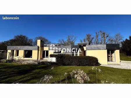 lannion : à proximité immédiate du centre-ville  commerces  école et commodités