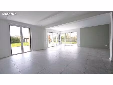 maison 7 pièces 192 m²