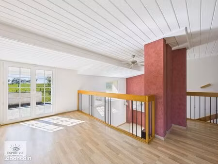 maison 6 pièces 194 m²