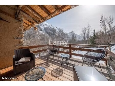 maison 5 pièces 162 m²