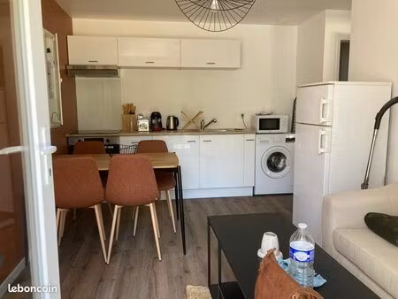 appartement t2 refait à neuf et meublé