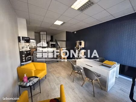 local commercial 70 m²