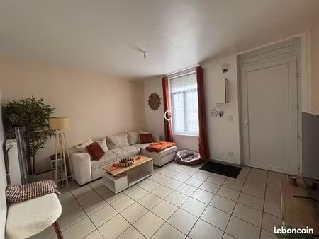 maison 2 chambres + jardin