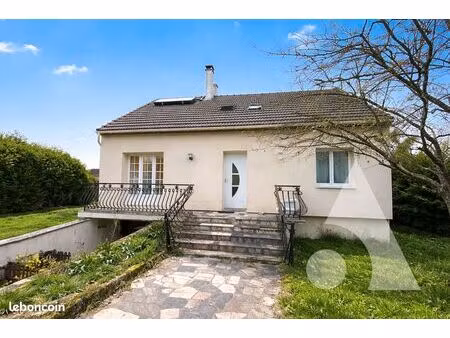 maison 7 pièces 133 m²