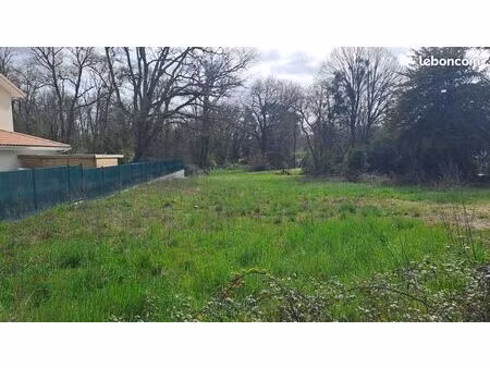 terrain 1 014 m² gradignan