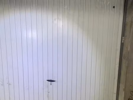 garage/box 14 m² fameck