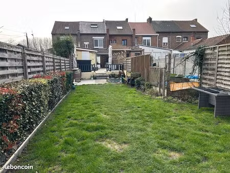 maison 4 pièces 120 m²