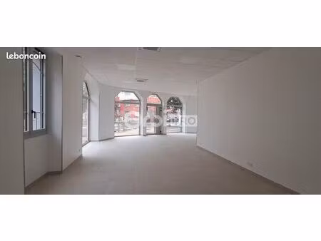 local commercial 73 m²