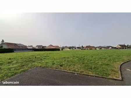 terrain 843 m² denguin