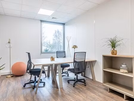 bureau privé tout inclus – euromédecine montpellier – terrasse