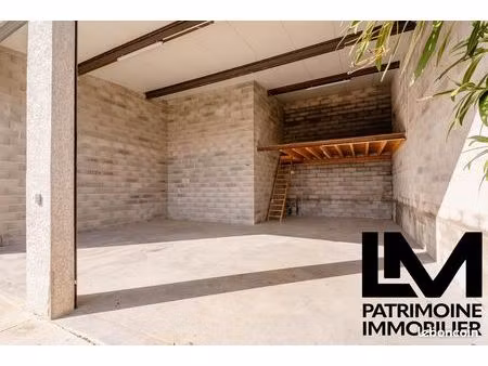 fonds de commerce 65 m² montblanc