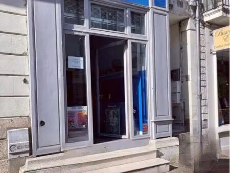 local commercial à louer