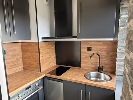 magnifique studio refait à neuf