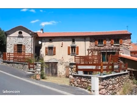 opportunité rare : ensemble immobilier modulable de 221 m² à saint-gervazy – idéal projet 