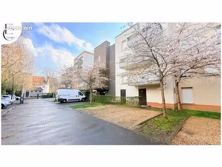 appartement en rdc t2 avec terrasse & jardin