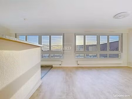 appartement 3 pièces 71 m²