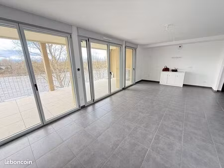appartement 3 pièces 76 m²